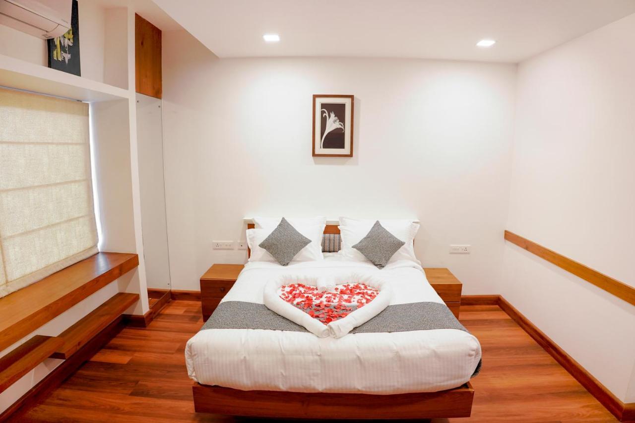 Perintalmanna Mpsroyalsuites מראה חיצוני תמונה