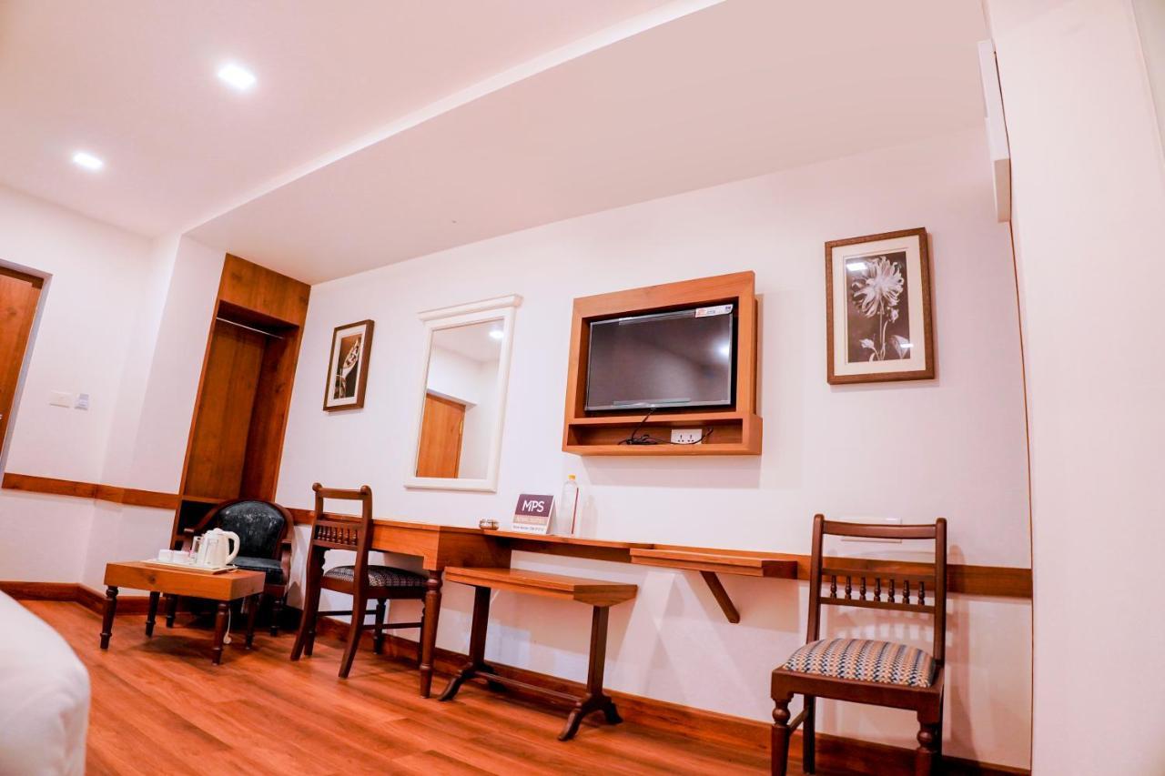 Perintalmanna Mpsroyalsuites מראה חיצוני תמונה